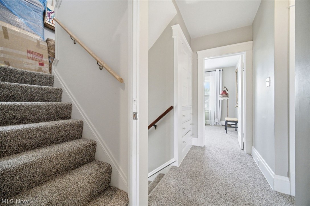 1668 Lewis Drive Lakewood OH 44107