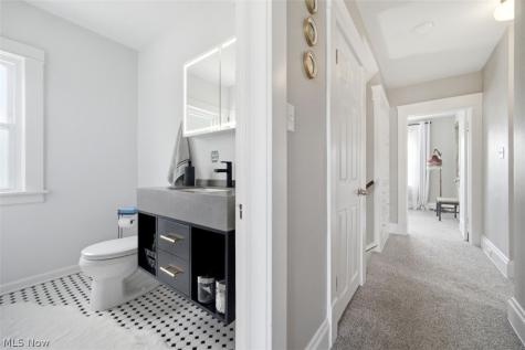 1668 Lewis Drive Lakewood OH 44107