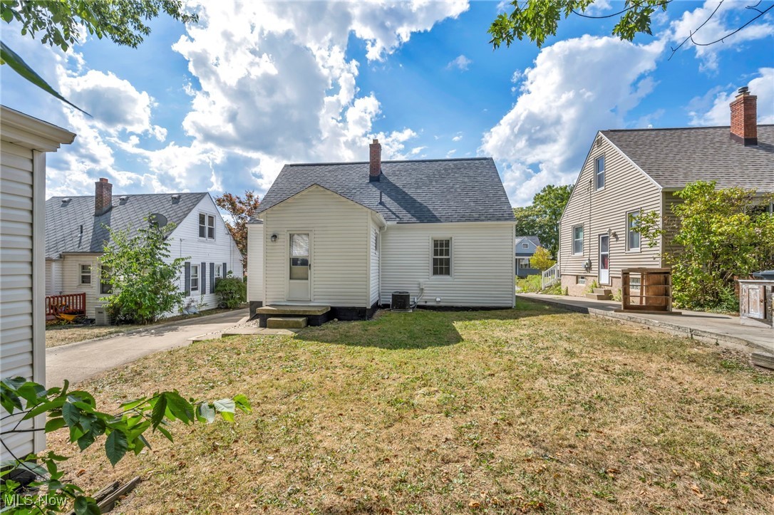 1731 Highview Avenue Akron OH 44301