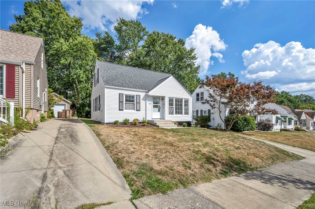 1731 Highview Avenue Akron OH 44301