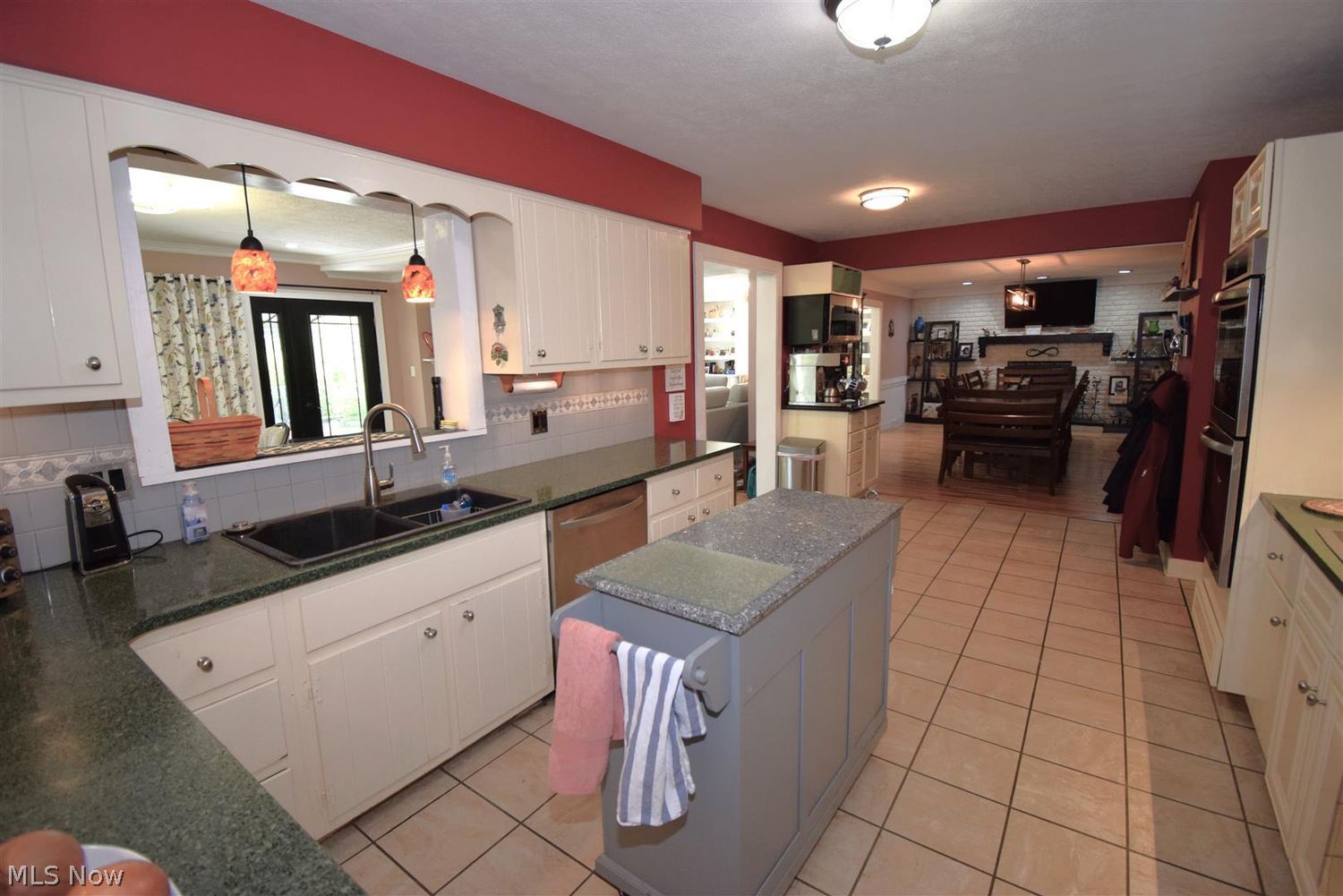 217 Sunset Drive Hudson OH 44236