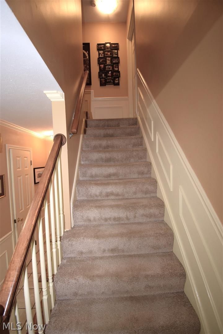 217 Sunset Drive Hudson OH 44236