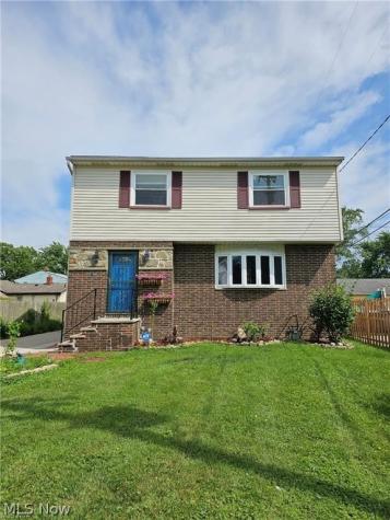 33158 Lake Shore Boulevard Eastlake OH 44095