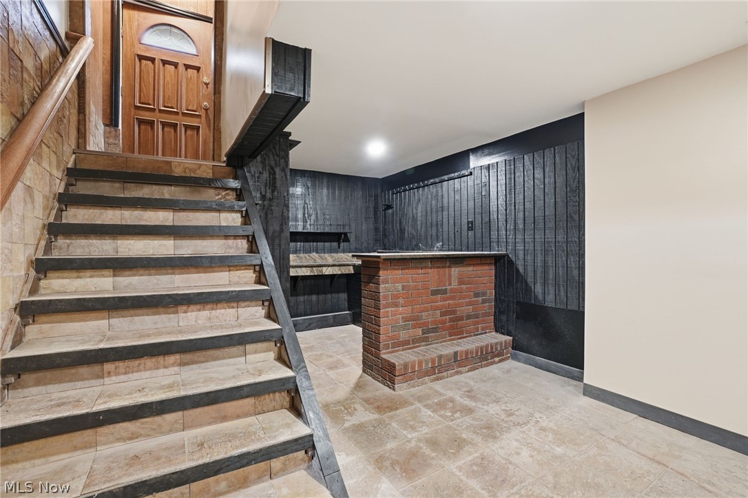 2757 Burns Road Madison OH 44057