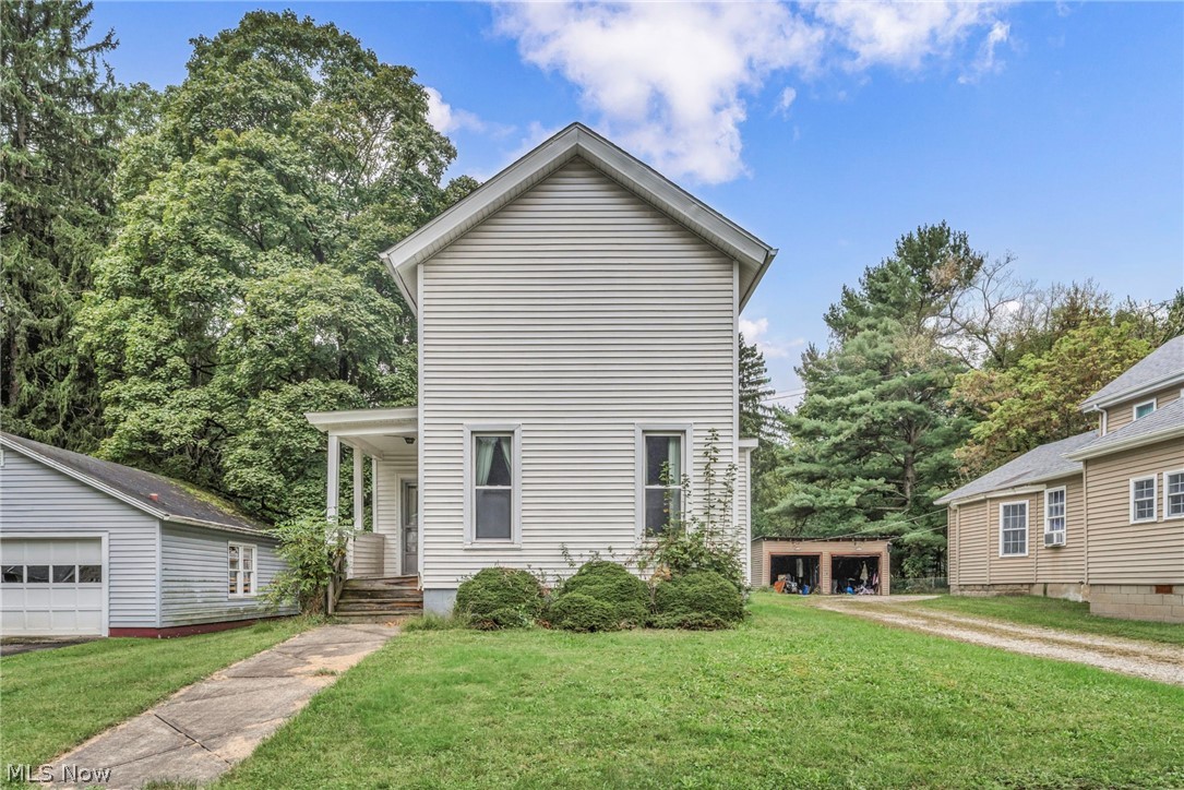535 Day Street Ravenna OH 44266