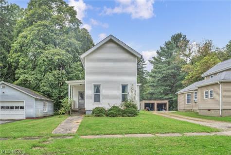 535 Day Street Ravenna OH 44266