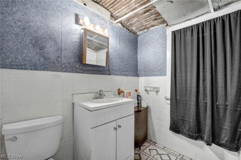 535 Day Street Ravenna OH 44266