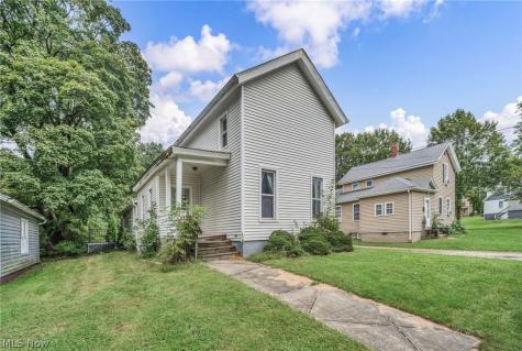 535 Day Street Ravenna OH 44266
