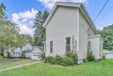 535 Day Street Ravenna OH 44266