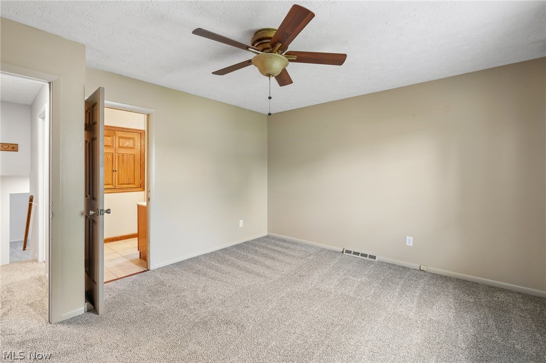 2212 Zircon Street NE Canton OH 44721