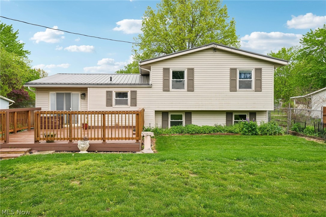 2212 Zircon Street NE Canton OH 44721