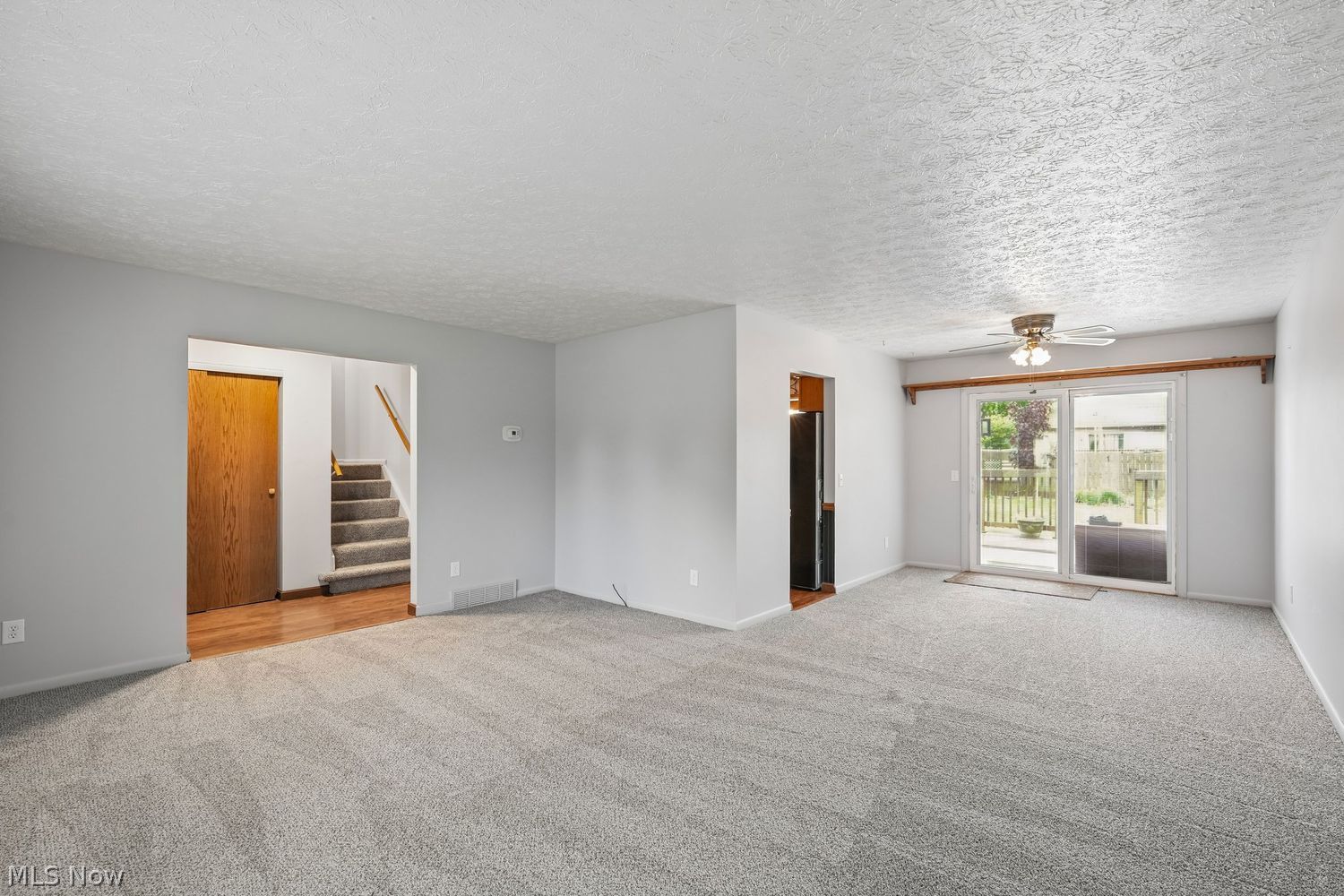 2212 Zircon Street NE Canton OH 44721
