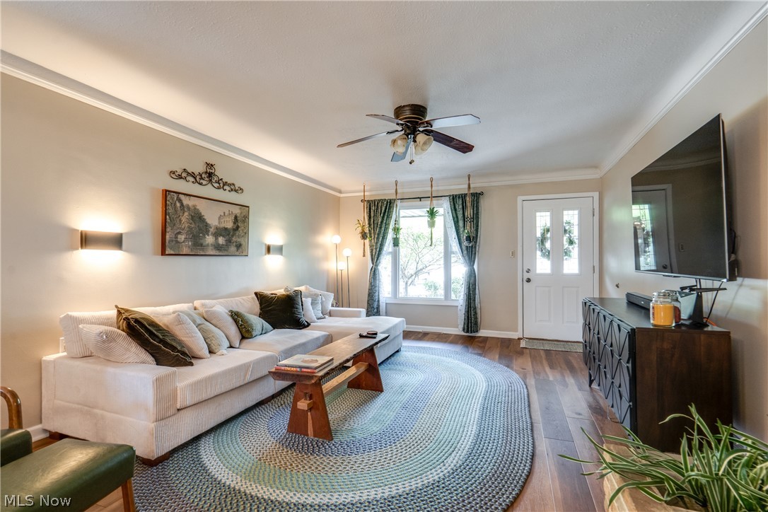 757 Esther Road Highland Heights OH 44143