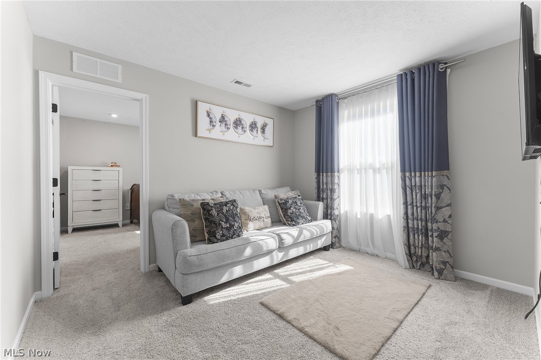 98 Benjamin Way Tallmadge OH 44278