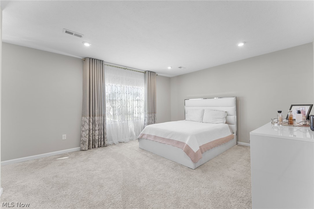 98 Benjamin Way Tallmadge OH 44278
