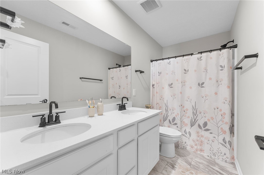 98 Benjamin Way Tallmadge OH 44278