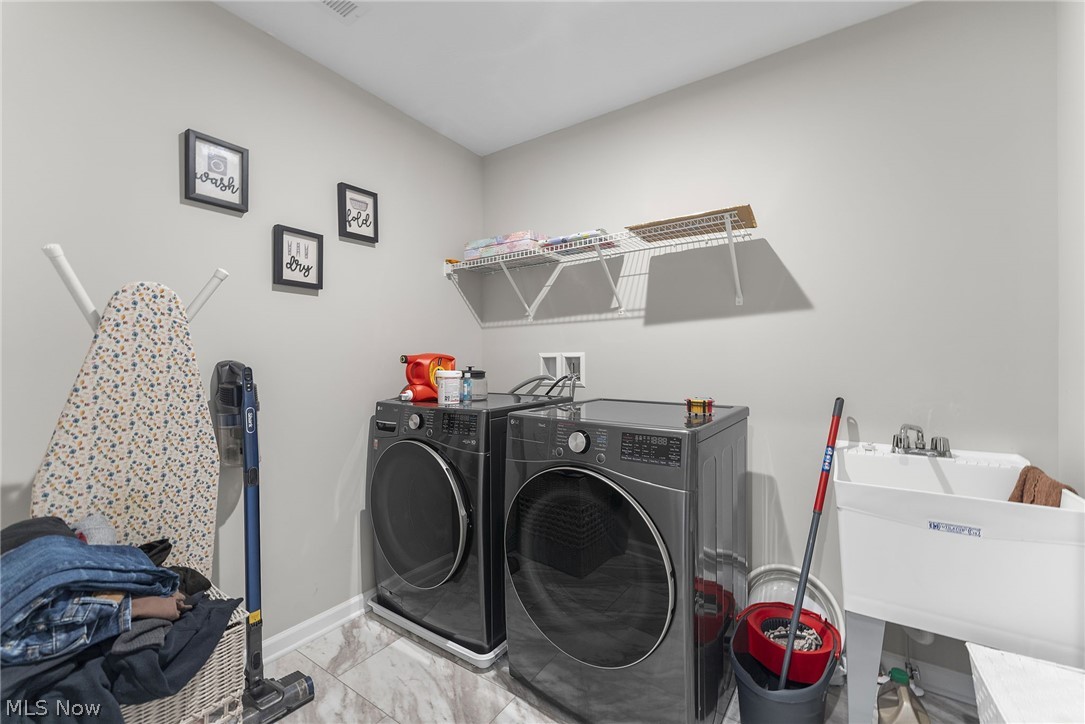 98 Benjamin Way Tallmadge OH 44278