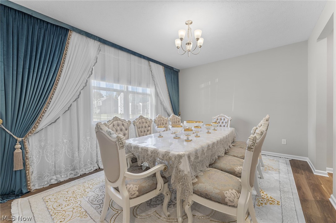 98 Benjamin Way Tallmadge OH 44278