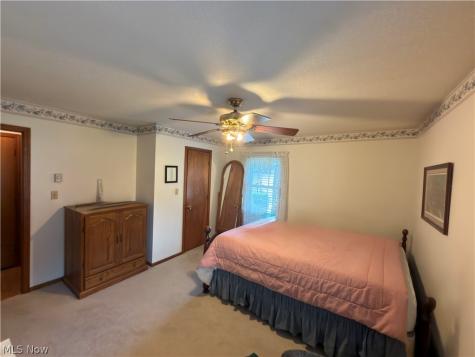 5691 Cherrywood Drive Lorain OH 44053