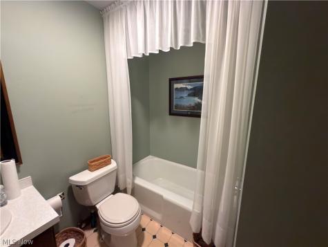 5691 Cherrywood Drive Lorain OH 44053