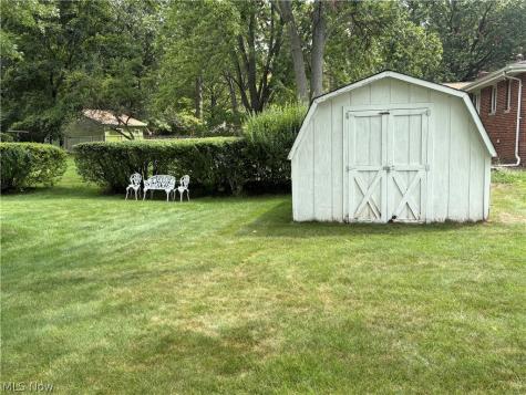 5691 Cherrywood Drive Lorain OH 44053