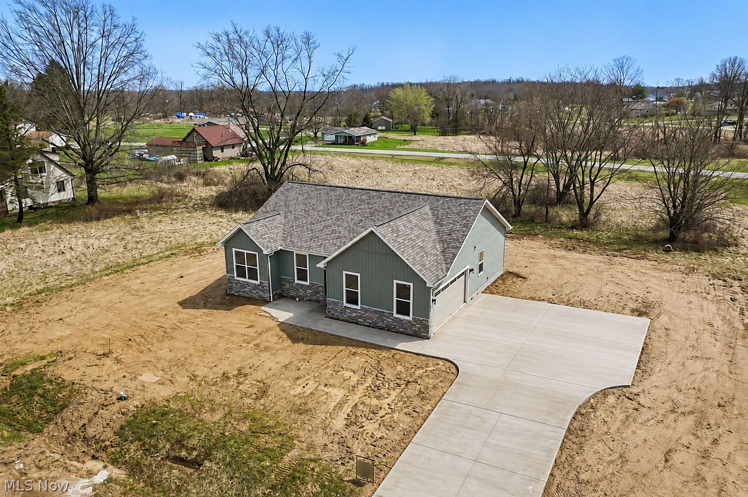 2132 Tarragon Drive West Salem OH 44287