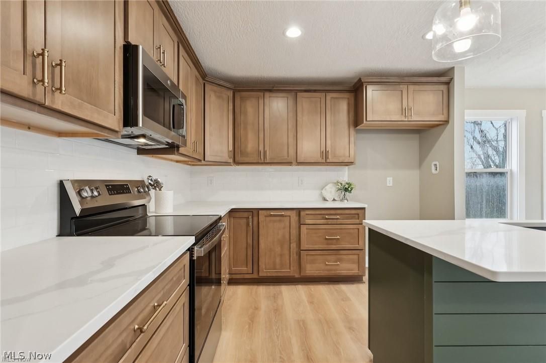 2132 Tarragon Drive West Salem OH 44287