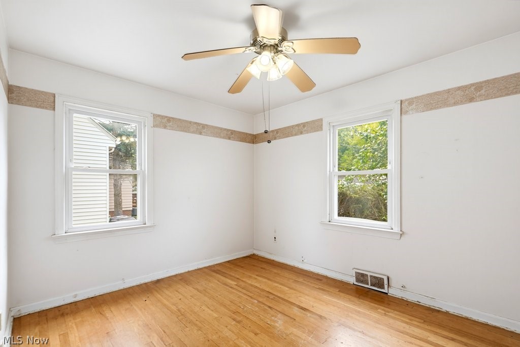 11102 Park Heights Avenue Garfield Heights OH 44125