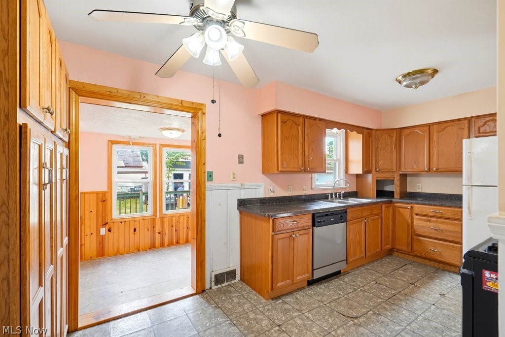 11102 Park Heights Avenue Garfield Heights OH 44125