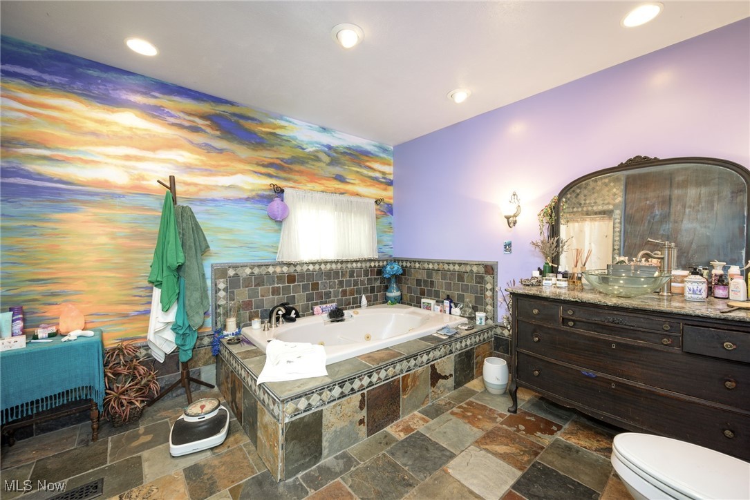 70 Union Street Bedford OH 44146