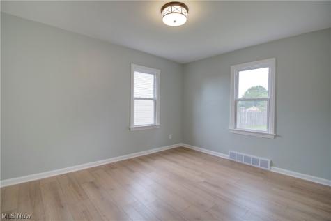 6969 Broadview Road Seven Hills OH 44131