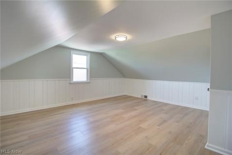 6969 Broadview Road Seven Hills OH 44131