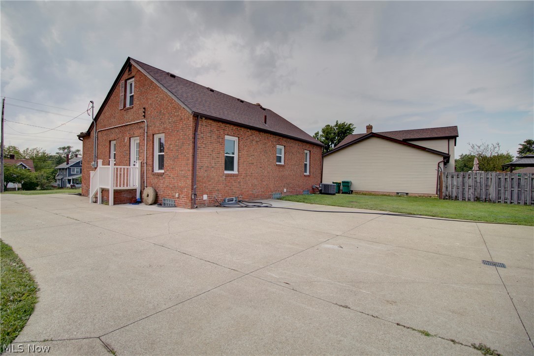 6969 Broadview Road Seven Hills OH 44131