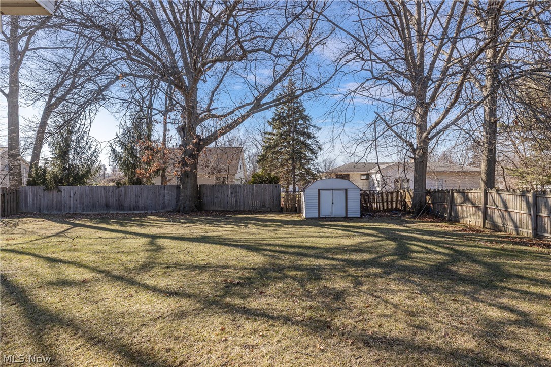 1260 Meadowview Lane Amherst OH 44001