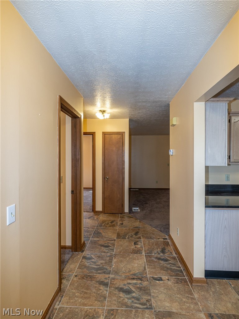 1260 Meadowview Lane Amherst OH 44001