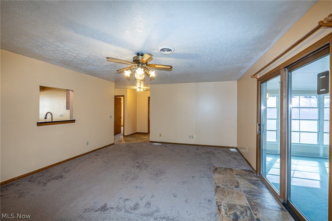 1260 Meadowview Lane Amherst OH 44001