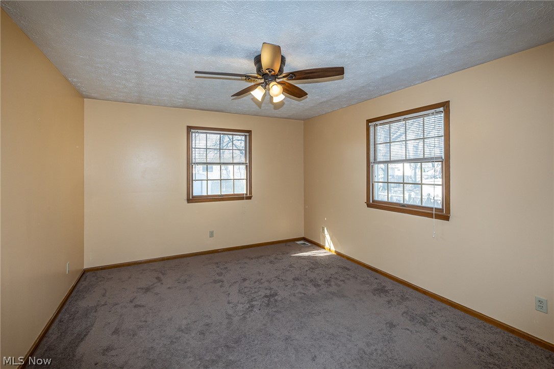 1260 Meadowview Lane Amherst OH 44001