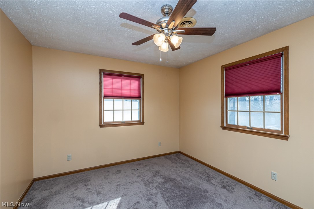 1260 Meadowview Lane Amherst OH 44001