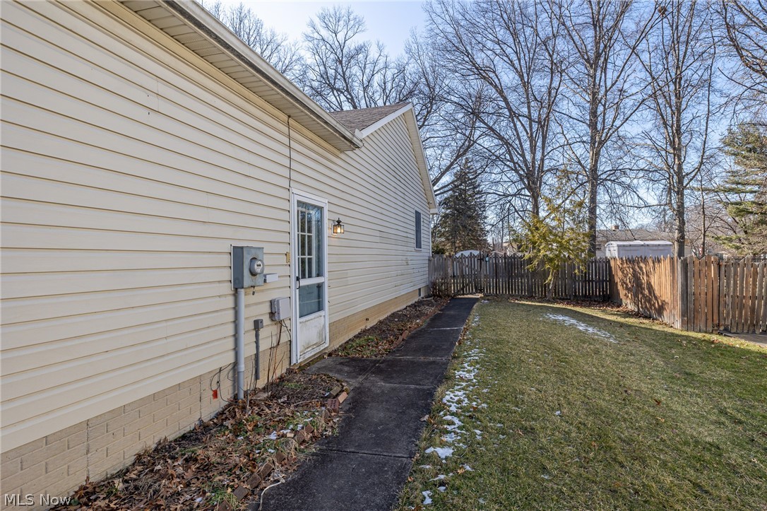 1260 Meadowview Lane Amherst OH 44001