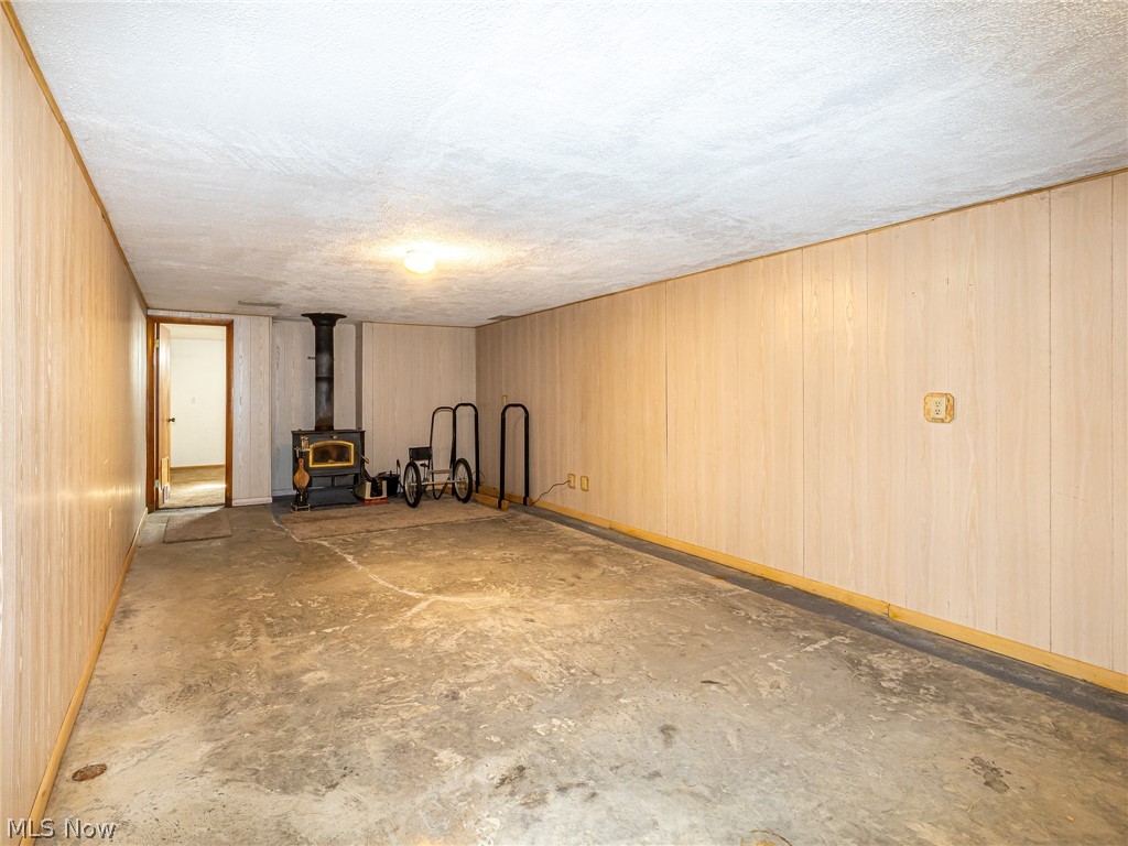 1260 Meadowview Lane Amherst OH 44001