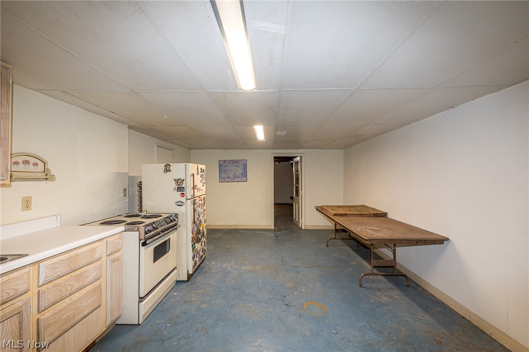 1260 Meadowview Lane Amherst OH 44001