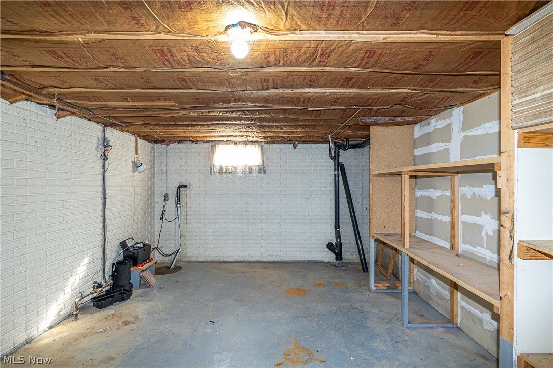 1260 Meadowview Lane Amherst OH 44001