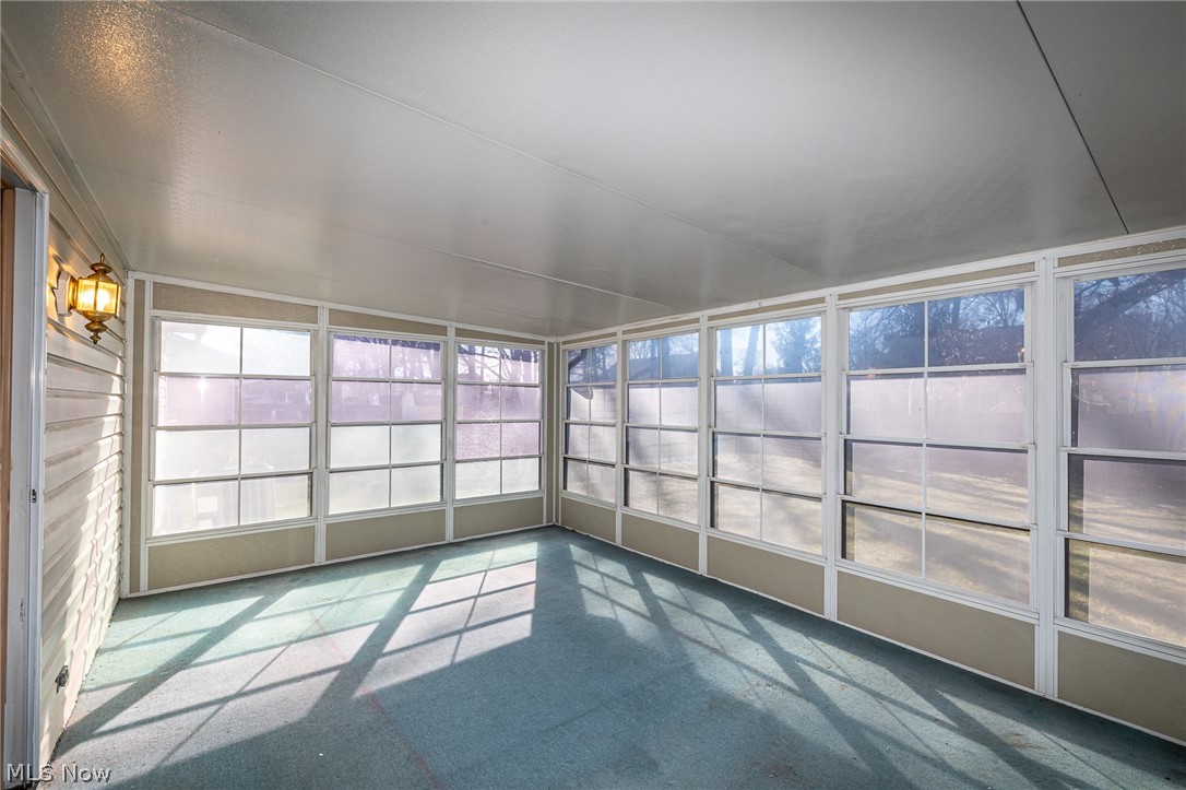 1260 Meadowview Lane Amherst OH 44001
