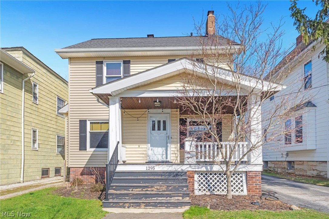 1295 Lakeland Avenue Lakewood OH 44107