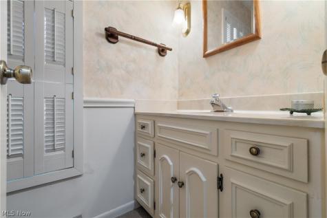 1565 Willoughby Drive Wooster OH 44691