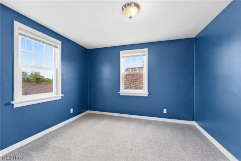 1618 Hobart Avenue NE Massillon OH 44646