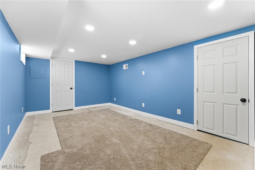 1618 Hobart Avenue NE Massillon OH 44646