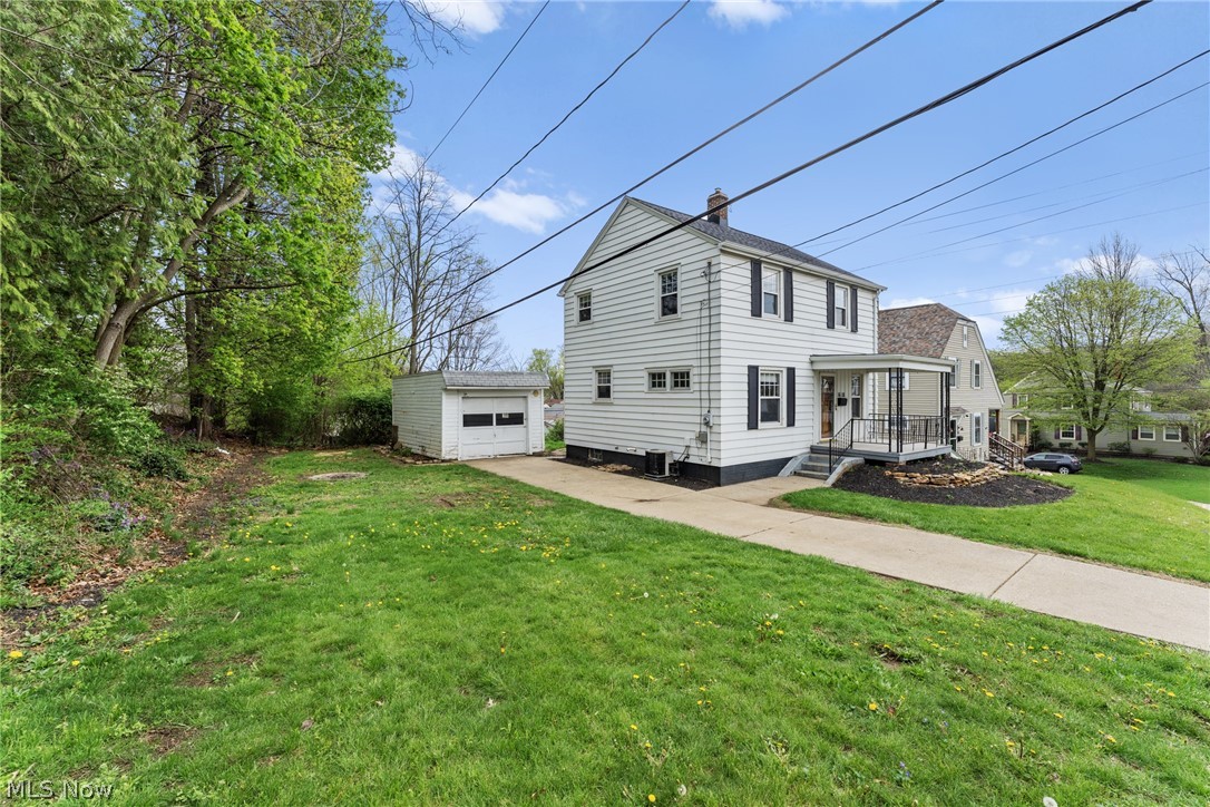 1618 Hobart Avenue NE Massillon OH 44646