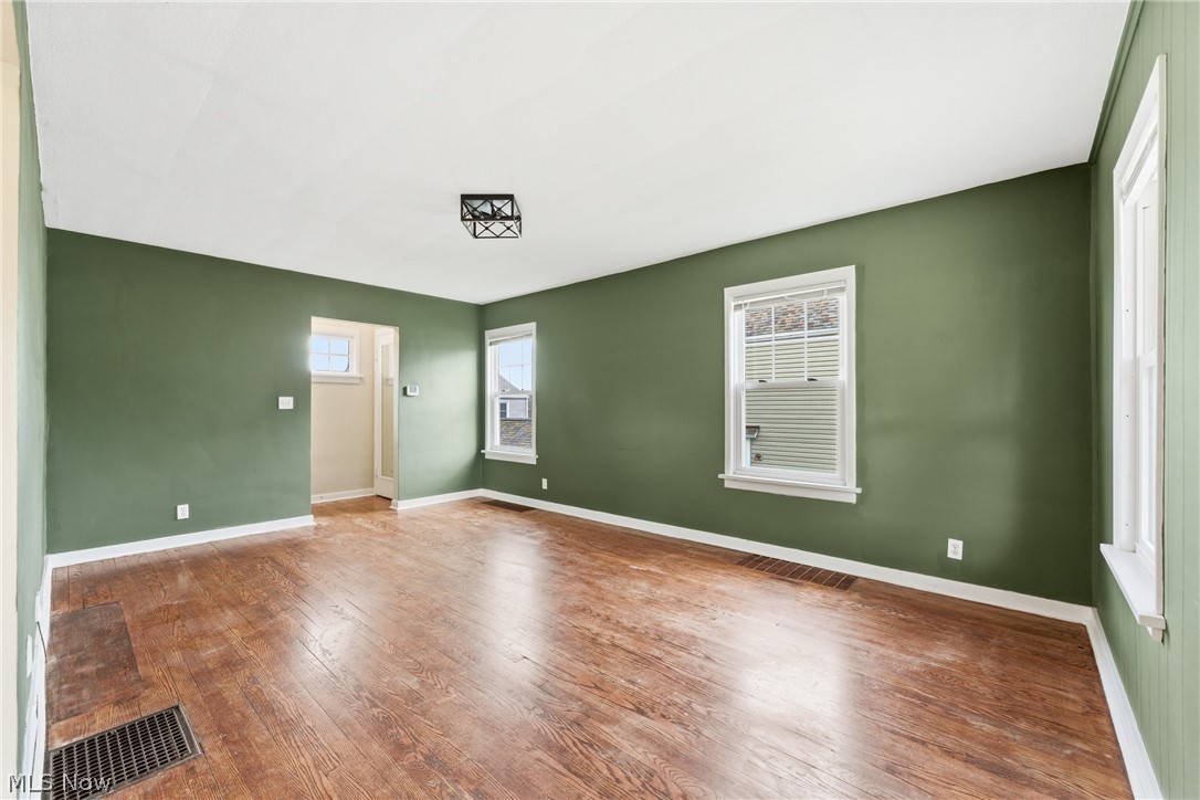 1618 Hobart Avenue NE Massillon OH 44646