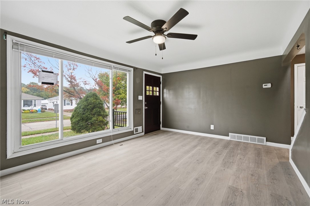 2619 Center Drive Parma OH 44134